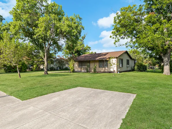 2520 Jupe Dr, San Antonio, TX 78222