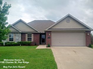 1190 Charles St, Pea Ridge, AR 72751