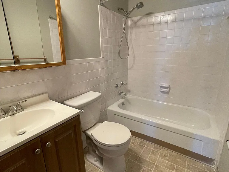 40 W Summerset Ln — Photo 10