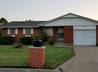 147 SW 68th St, Lawton, OK 73505