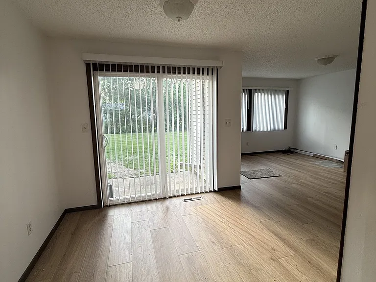 3915 Southlawn Rd #3915 — Photo 14