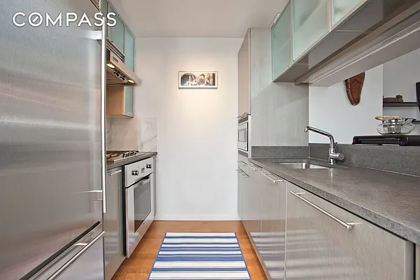 Rented by Compass | media 11