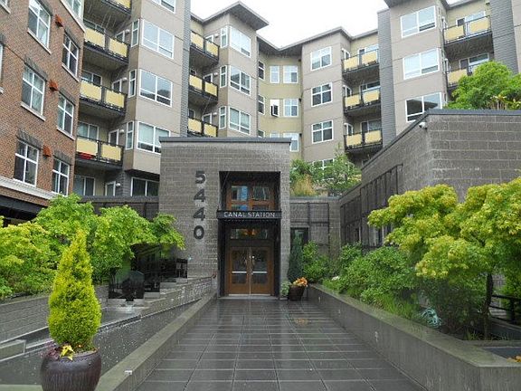 4th image of 5440 Leary Ave NW Unit 319