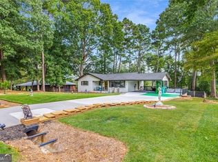 5952 Robin Hood Ln, Norcross, GA 30093