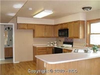 2nd image of 6452 Gemfield Dr