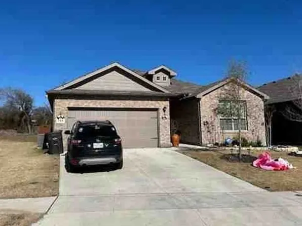 740 Prairie Clover Trl, Fort Worth, TX 76131