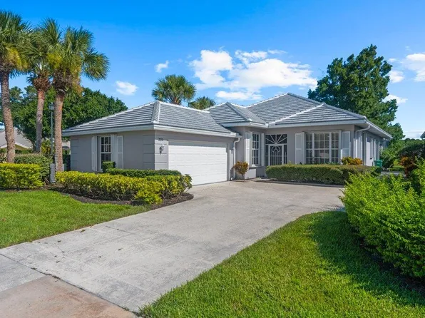 323 NW BENTLEY Circle, Port St Lucie, FL 34986