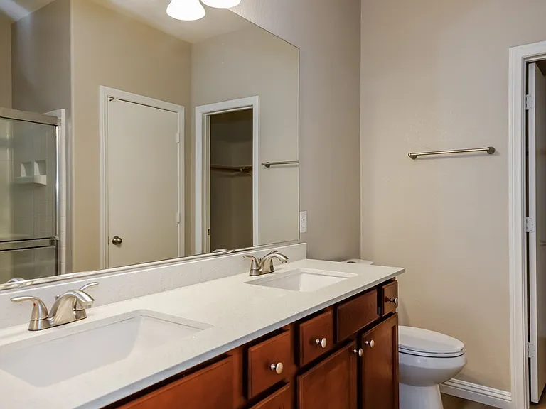 181 Crested Creek Ave — Photo 15