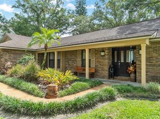 2503 Rustic Oaks Dr, Lutz, FL 33559