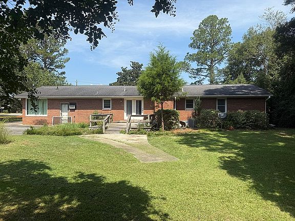 4th image of 503 Brookwood Dr