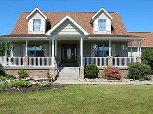 217 S Tower Rd, Fombell, PA 16123