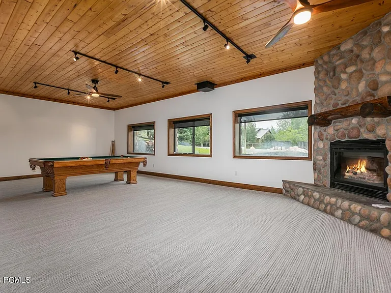 8766 N Daybreaker Dr — Photo 25