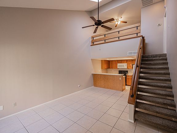 5th image of 1432 W Emerald Ave Unit 723