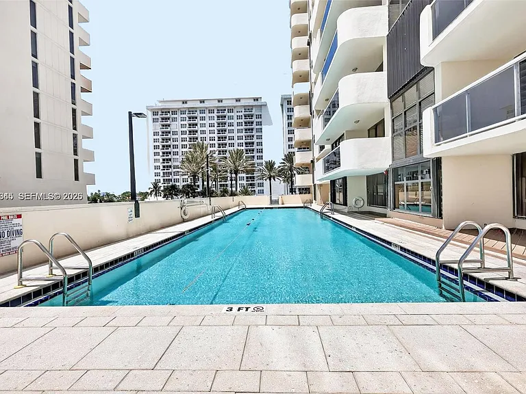 5757 Collins Ave #702 — Photo 49