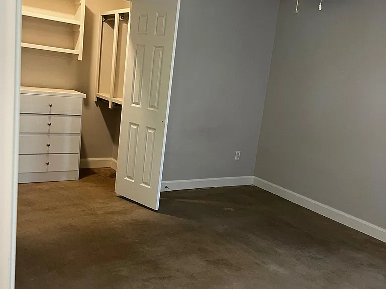 324 SW 6th St #324 — Photo 35