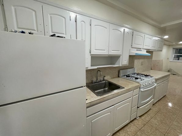 (undisclosed Address)