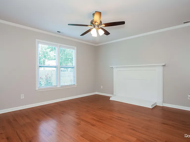6305 Montezuma Trl — Photo 5