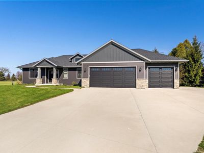 W2466 South Kapur DRIVE, Sheboygan Falls, WI, 53085