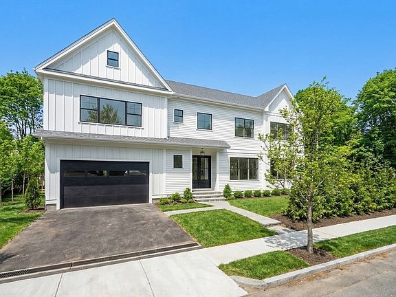 3rd image of 5 Morseland Ave