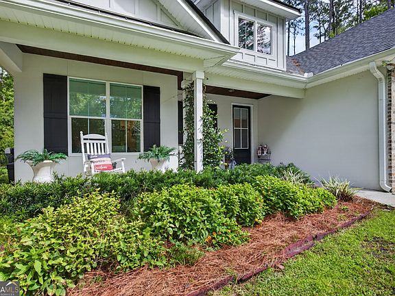 2nd image of 218 Eagle Crest Dr