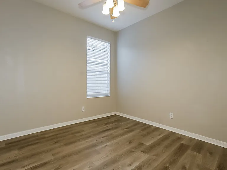 8549 Deer Chase Dr — Photo 13