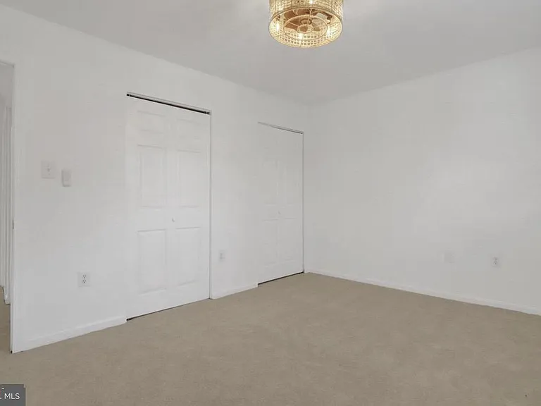 5934 Mayflower Ct — Photo 15