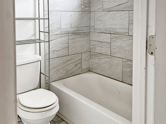 3rd image of 506 W Tansill St #A