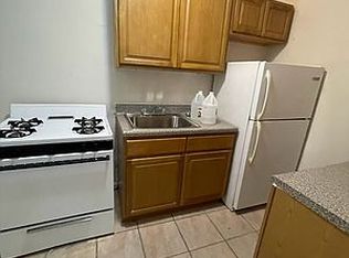 1366 New York Ave APT 3A, Brooklyn, NY 11210