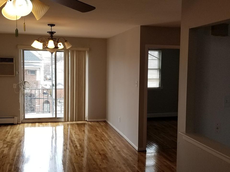 1st image of 2173 E 38th St #3
