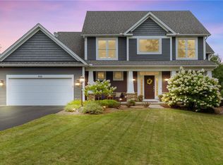 998 Summer Creek Ln, Webster, NY 14580