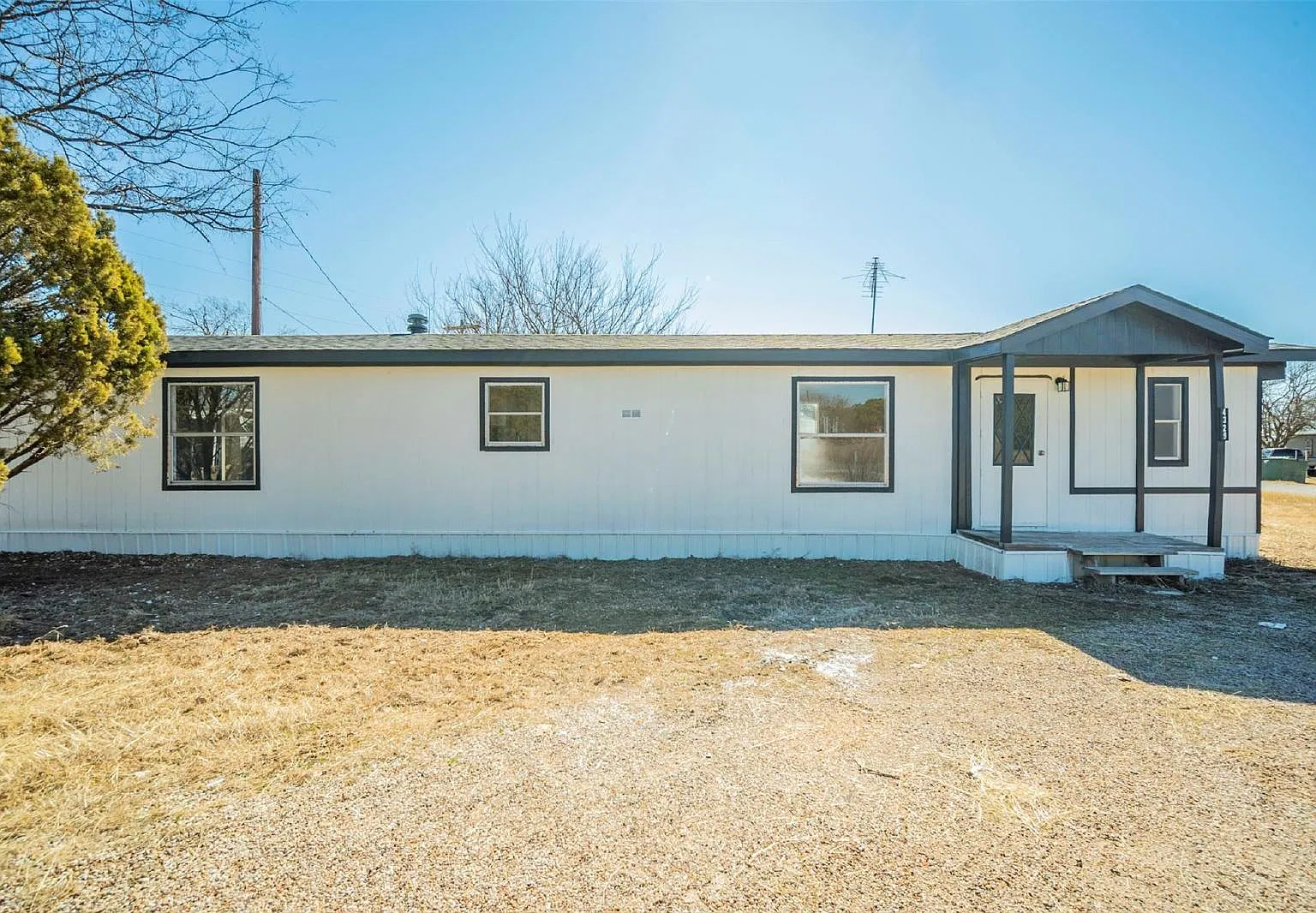 2 bed, 2.0 bath, 784 sqft, $1,300 — Photo 1