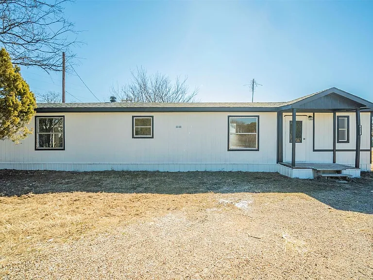 4329 Kaywood Dr — Photo 1