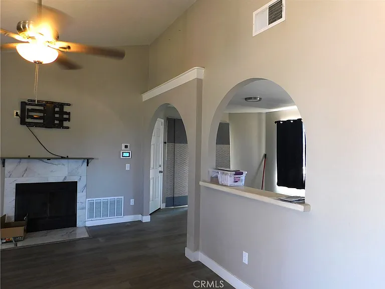 20001 Airway Blvd — Photo 5