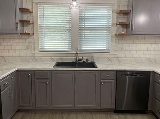 740 N Sturgeon St, Montgomery City, MO 63361