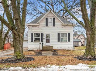 703 Sycamore St, La Porte City, IA