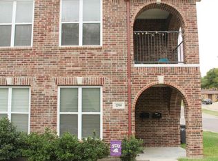 2702 McCart Ave, Fort Worth, TX 76110