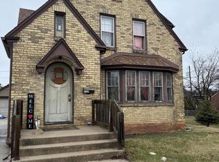 722 Waldo Blvd, Manitowoc, WI 54220