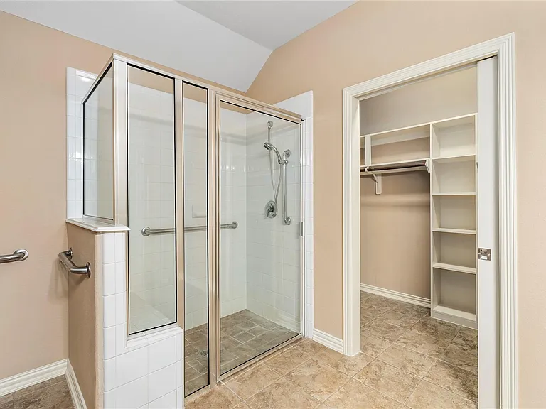 5212 New Orleans St — Photo 15