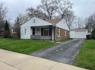204 S Orchard Dr, Park Forest, IL