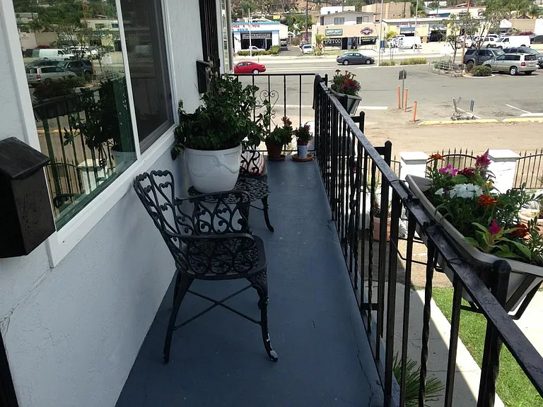 7614 Pacific Ave #C — Photo 3