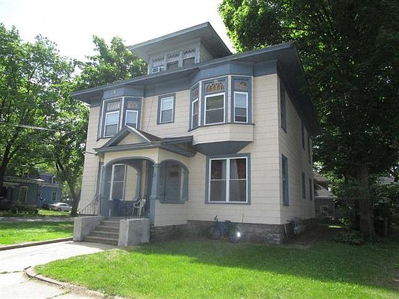 2nd image of 12 Pearl St