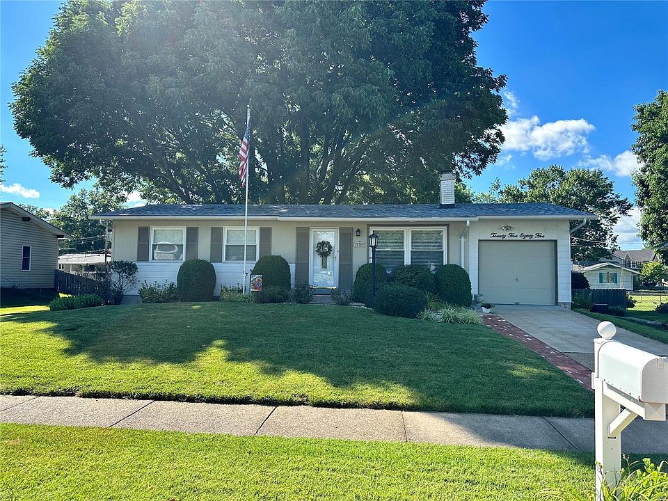 1st image of 2585 Valley Brook Dr