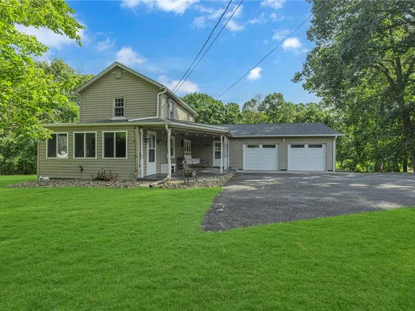 1261 Route 989, Rochester, PA 15074