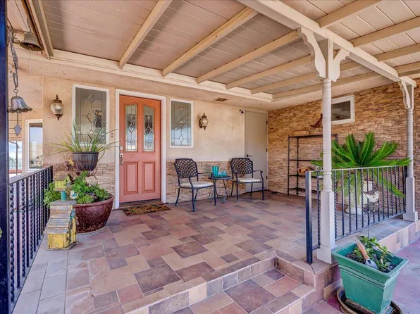 23124 Round Valley Drive, Lindsay, CA 93247