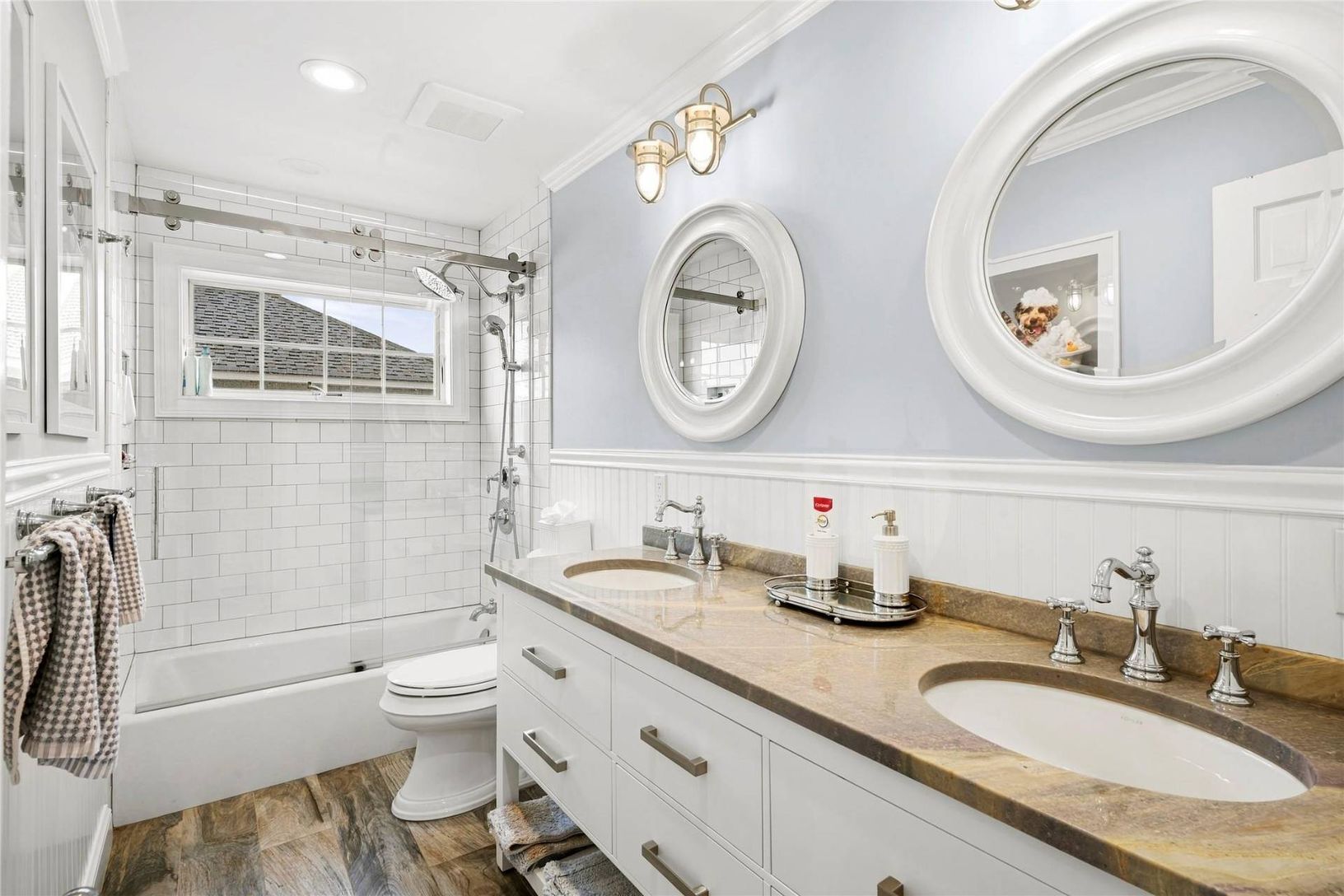  Enjoy spacious guest baths 