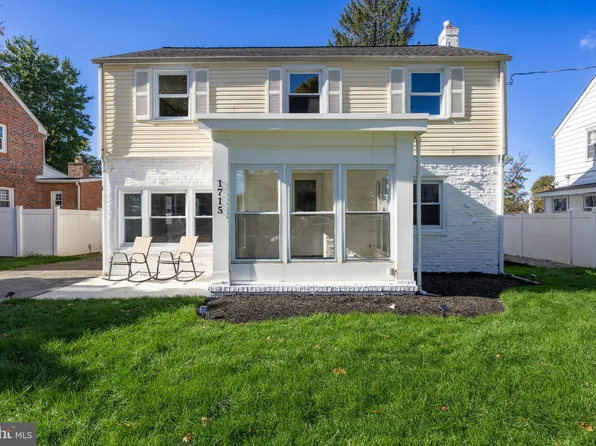 1715 Hillcrest Ave, Pennsauken, NJ 08110