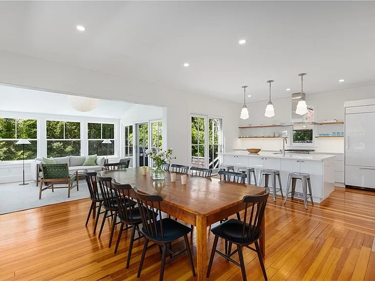 47 Longfellow Rd — Photo 10