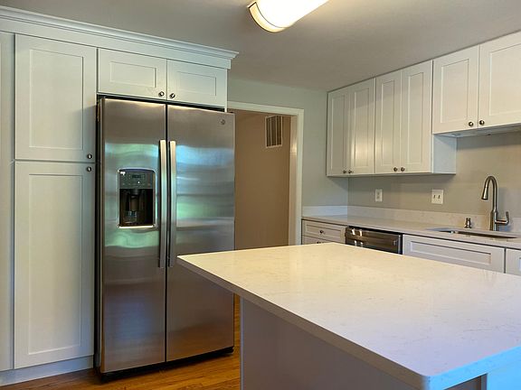 2nd image of 10115 Wood Green Way