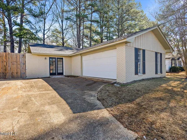 552 Cedarwood Dr, Jackson, MS 39212
