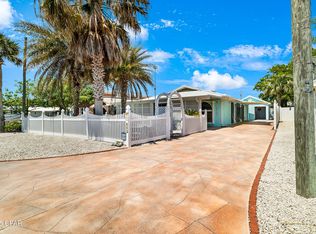 643 Poinsettia Ct, Panama City Beach, FL 32413